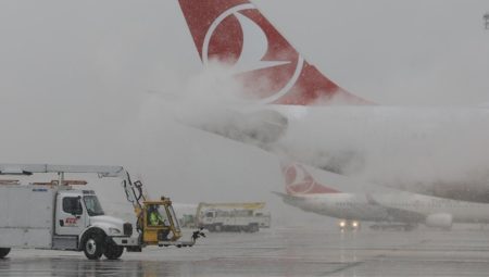 Türk Hava Yolları Deprem Bölgesinden Tahliyelere Devam Ediyor