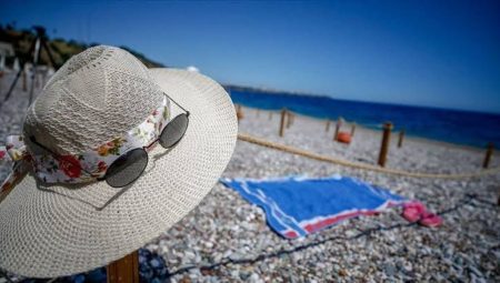 Yunanistan’da mayolu vergi müfettişleri vazifeye başladı